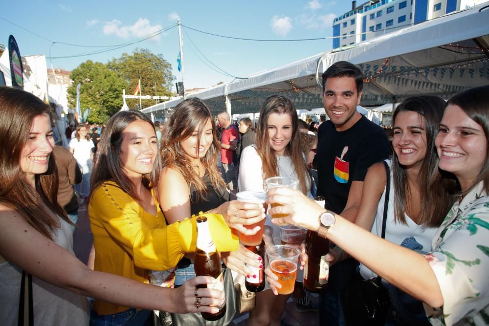 Inauguración del Festival de la cerveza de Avilés