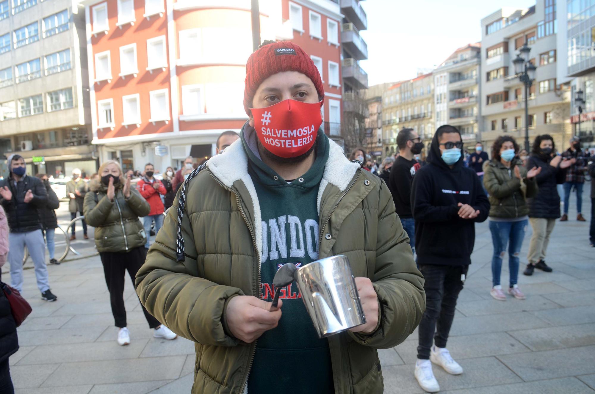 Manifestación masiva de la hostelería en Vilagarcía