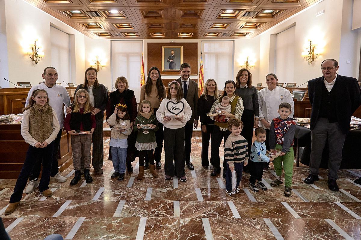 Una imagen del acto de este lunes en el salón  de plenos considtorial