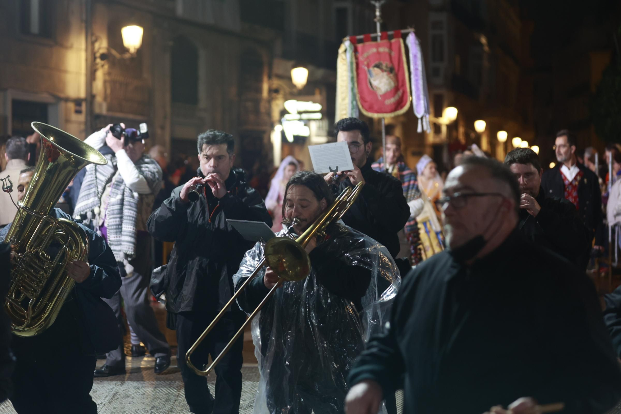 Búscate en la Ofrenda por la calle Quart (entre 22.00 y 23.00 horas)