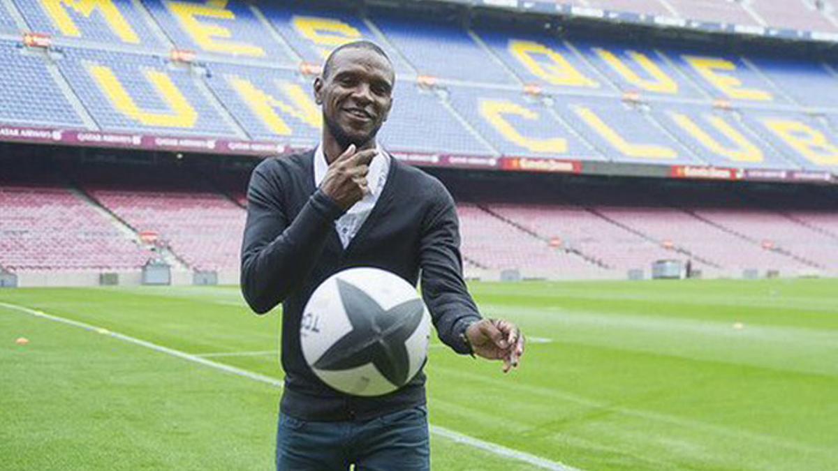 Abidal presentó la final de rugby