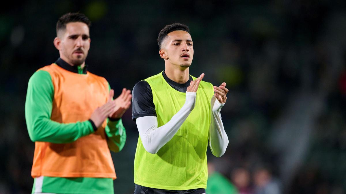 Sarabia y los futbolistas del Elche suben la moral en plena mala racha