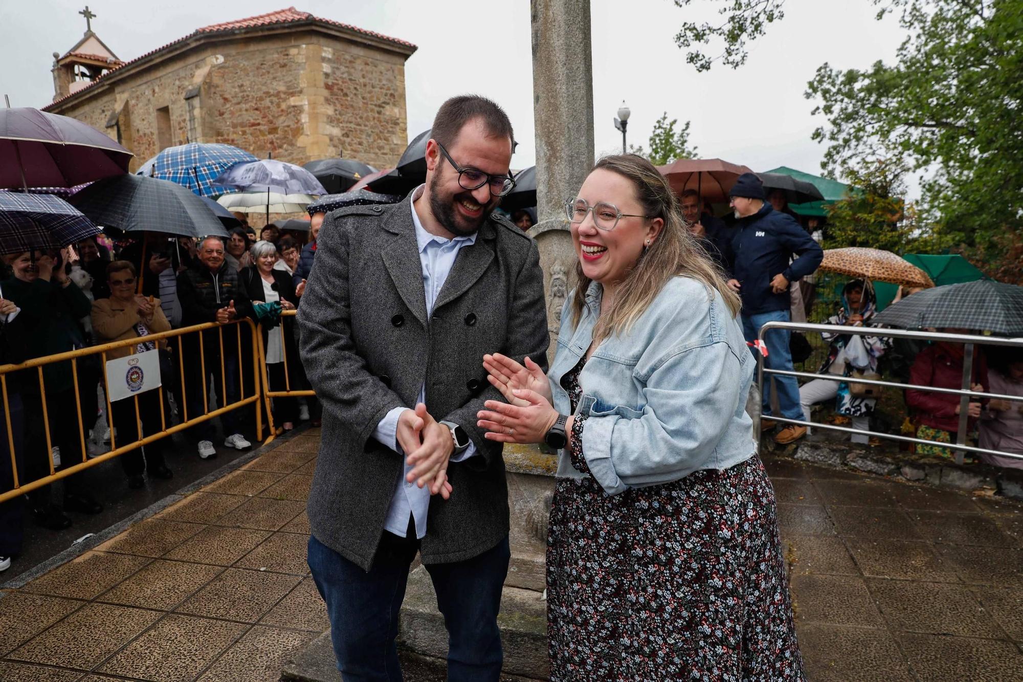 Rito del Beso en La Luz: setenta besos bajo la lluvia