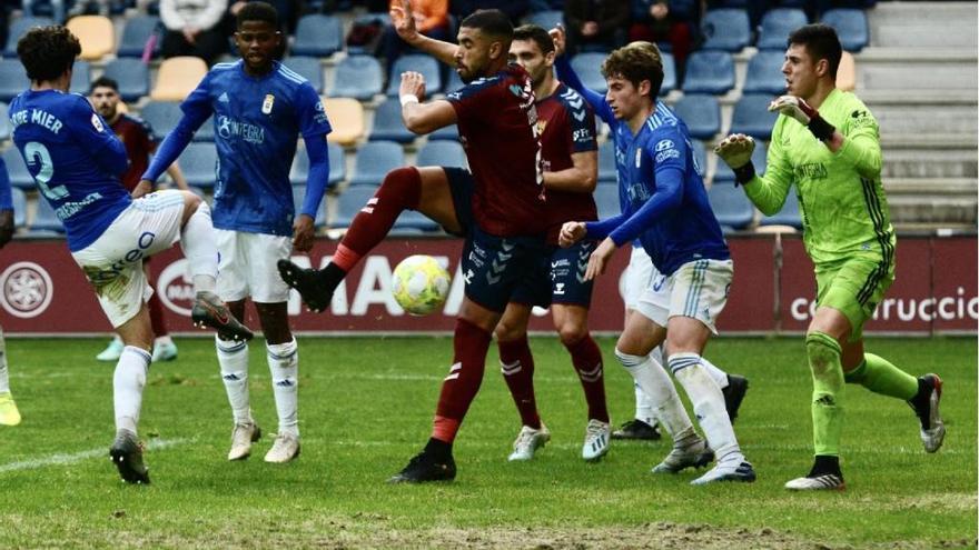 Un Pontevedra con dos caras pierde contra el Oviedo B (0-1)