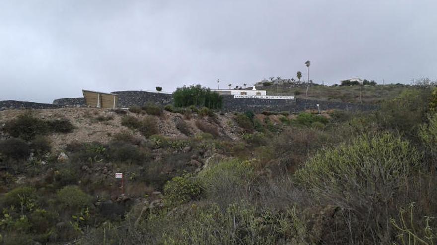 Campo municipal de tiro de Adeje y barranco de Ajabo, en Taucho.