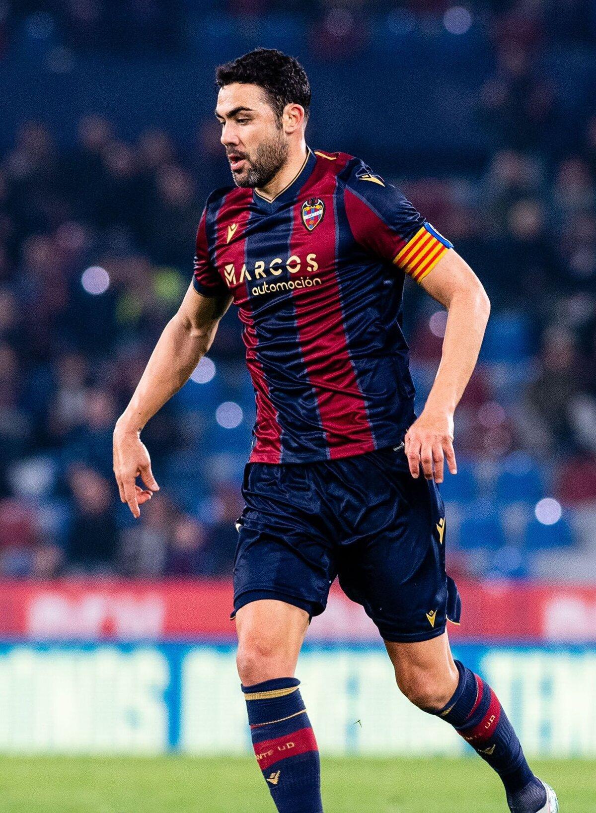 Vicente Iborra podría perderse la visita a El Alcoraz por unas molestias