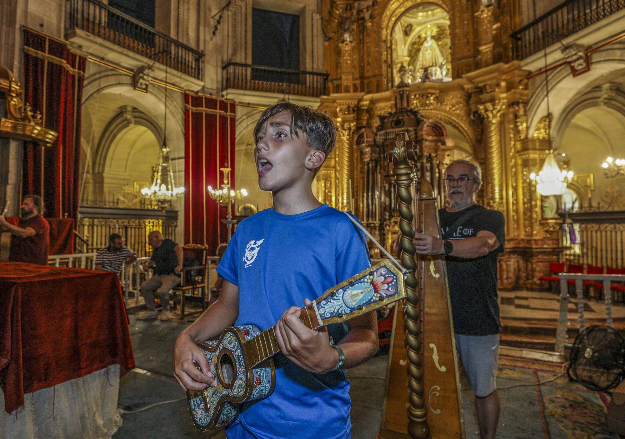 Arrancan los ensayos en Santa Maria para ultimar los detalles del Misteri d'Elx.