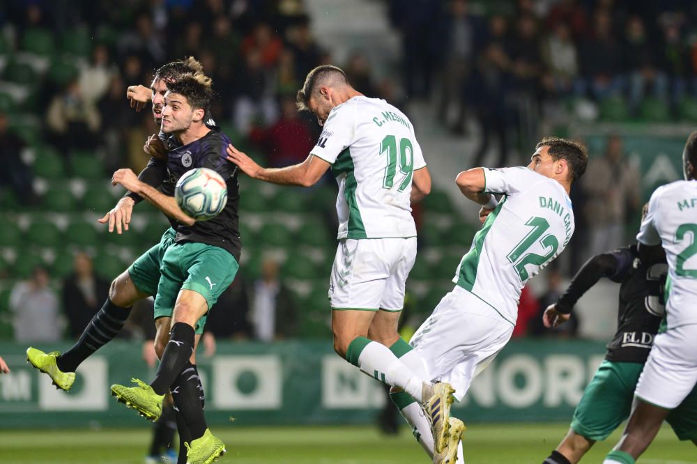 Las mejores fotografías del partido entre el Elche y el Racing de Santander