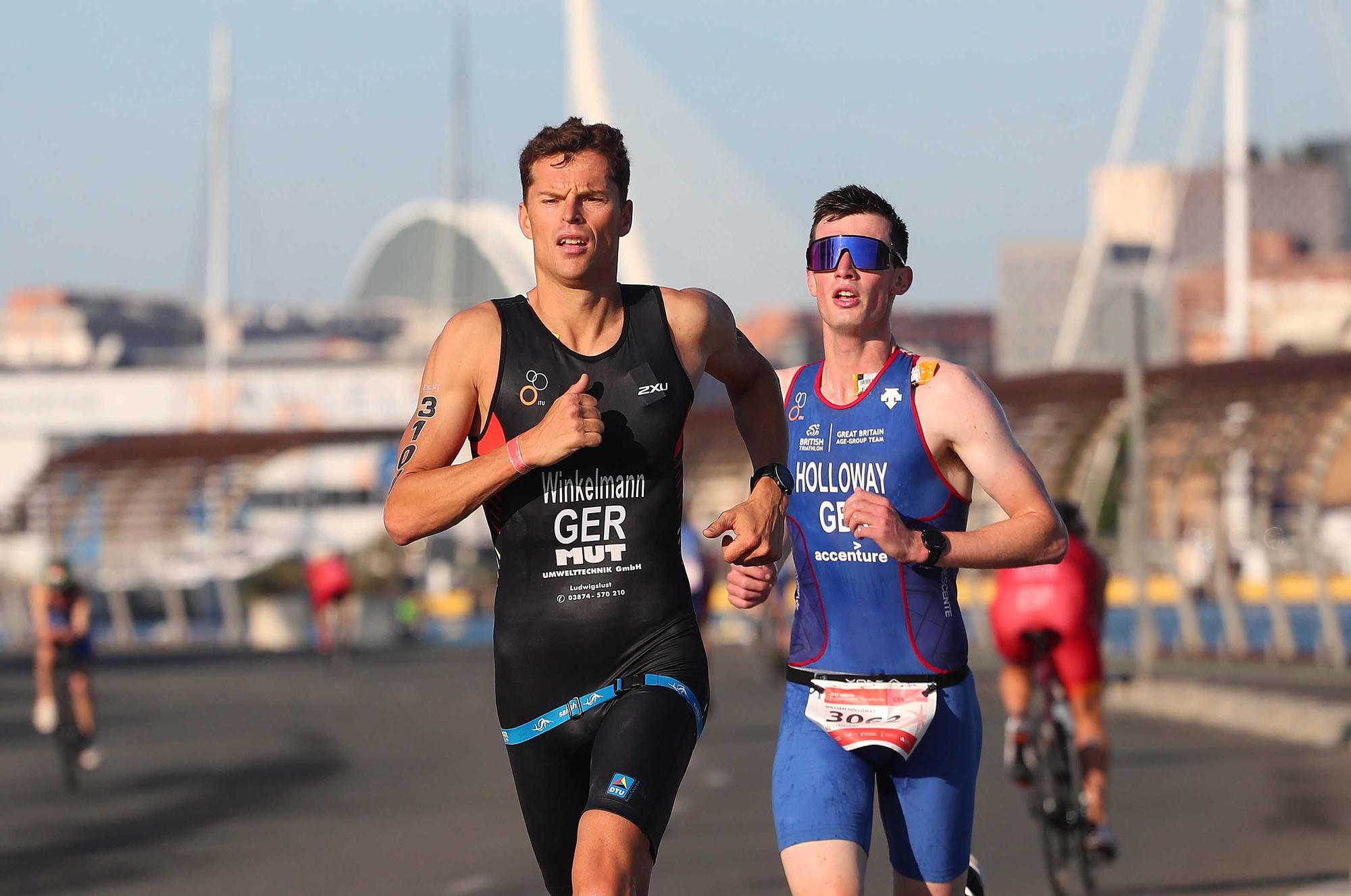 Búscate en las imágenes del campeonato de Europa de Triatlón . Distancia Olímpica