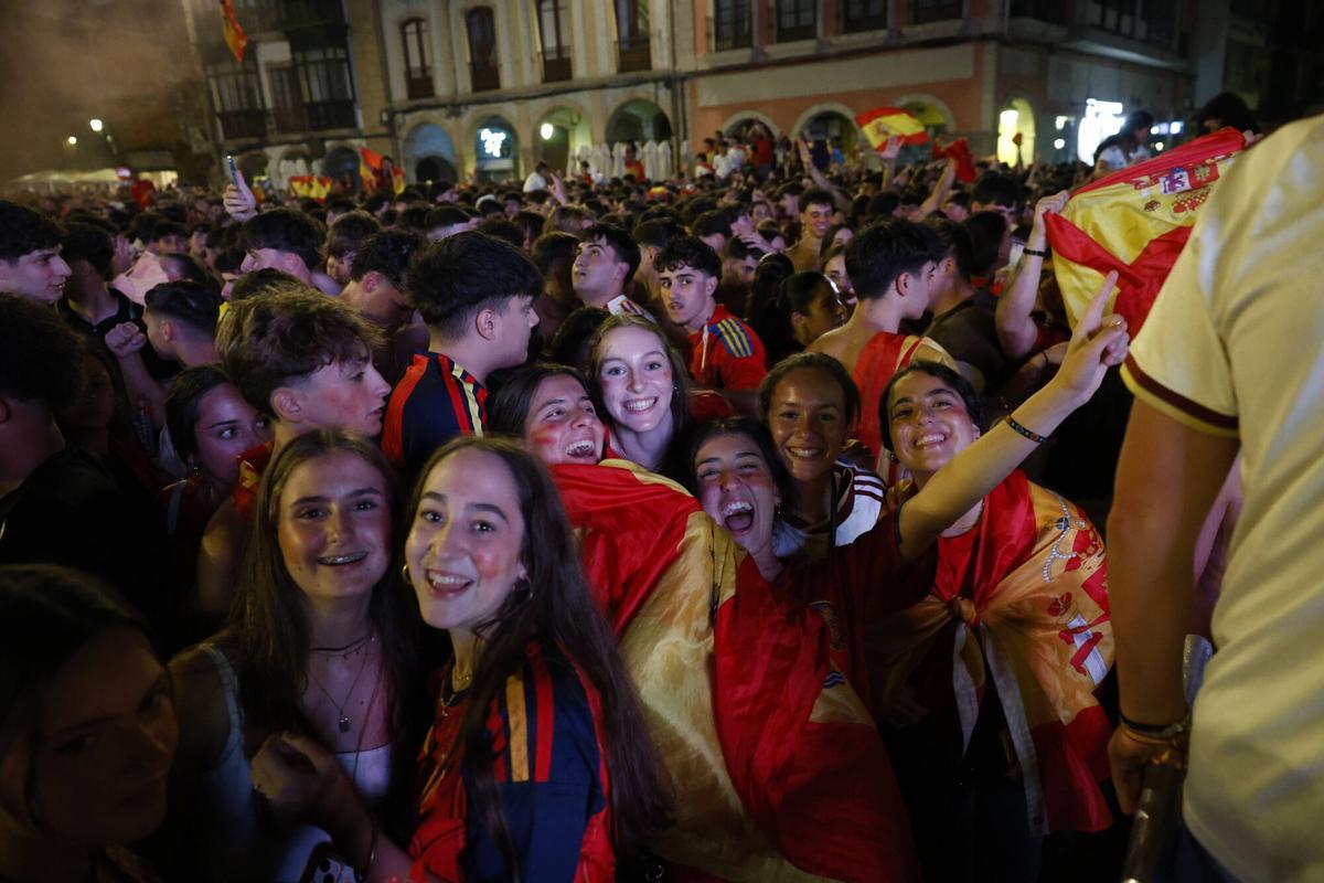 Las celebraciones del Mundial en Avilés, en imágenes