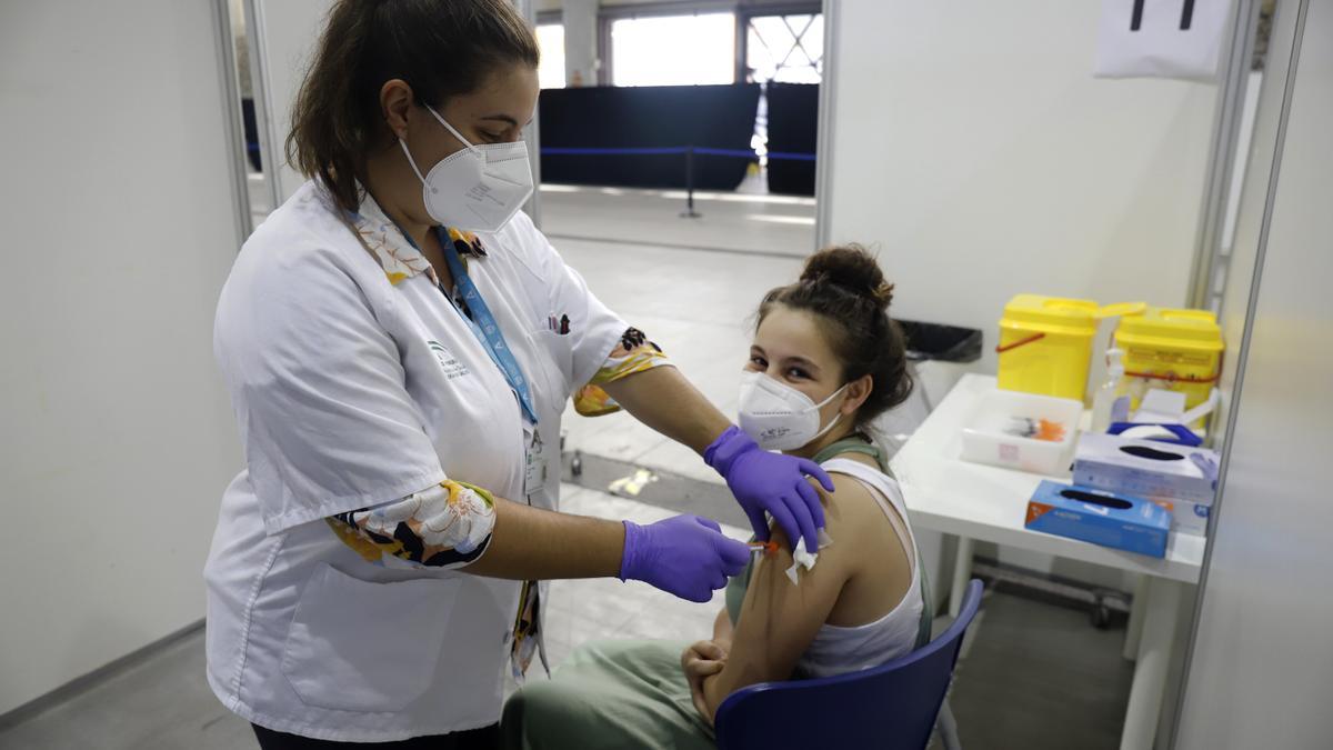 Jornada de vacunación sin cita en el Palacio de Ferias y Congresos de Málaga.