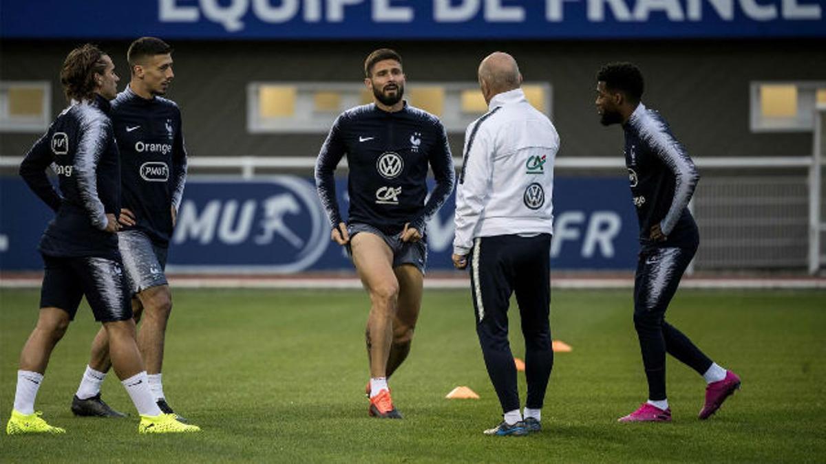 Brutal rondo entre Griezmann, Giroud y Lemar  con Francia ¡Lenglet ni la huele!