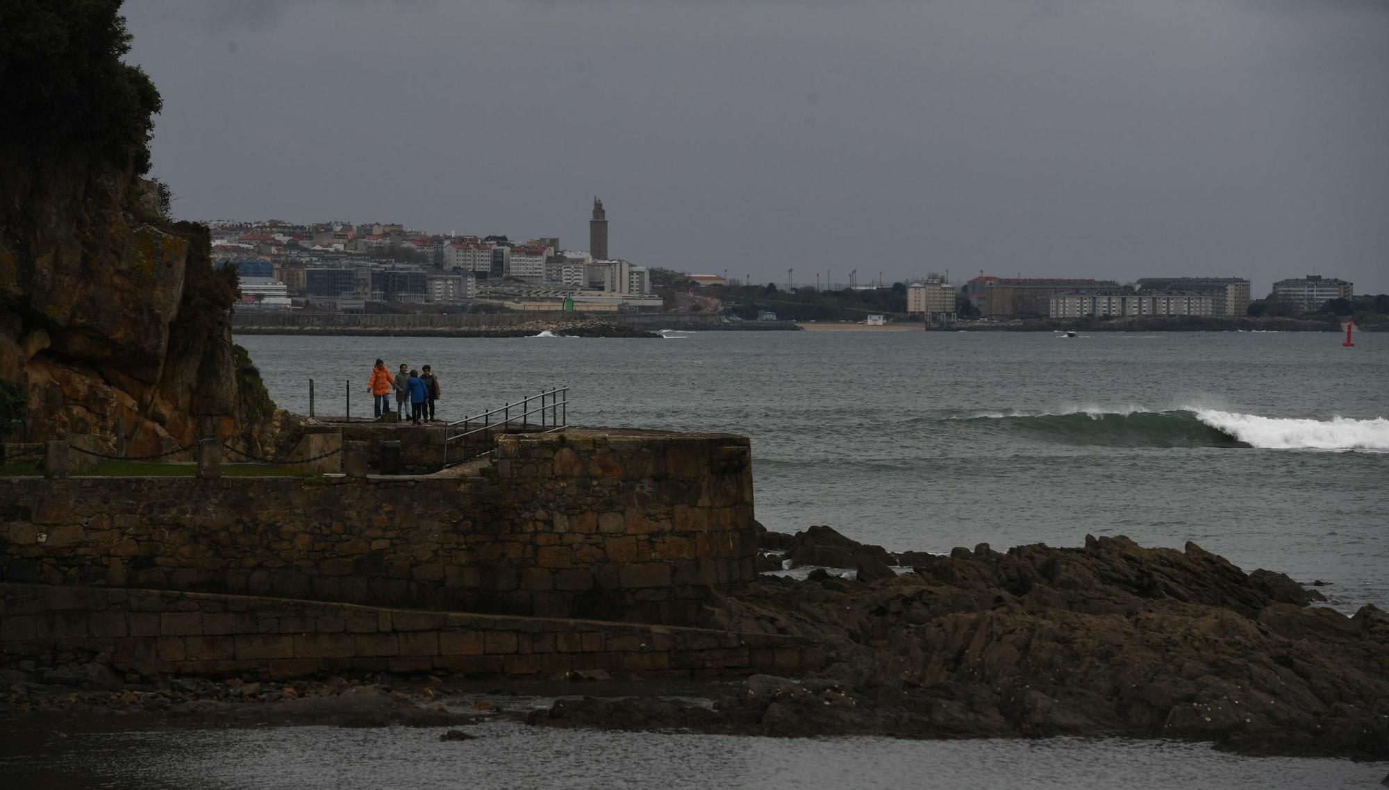 Activada para este domingo la alerta amarilla por temporal costero en el litoral de A Coruña