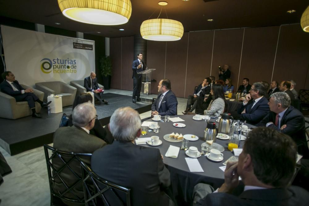 Albert Rivera participa en un desayuno informativo en Asturias