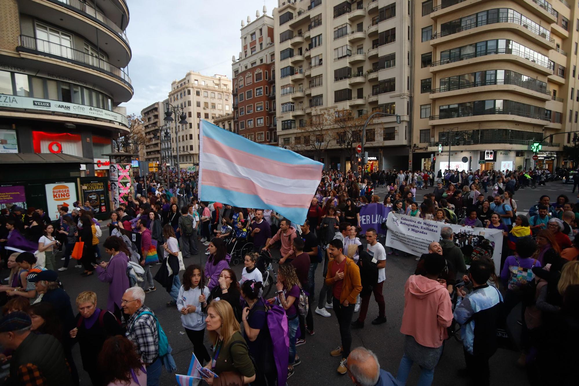 La manifestación de la Coordinadora Feminista de València para celebrar el 8 M