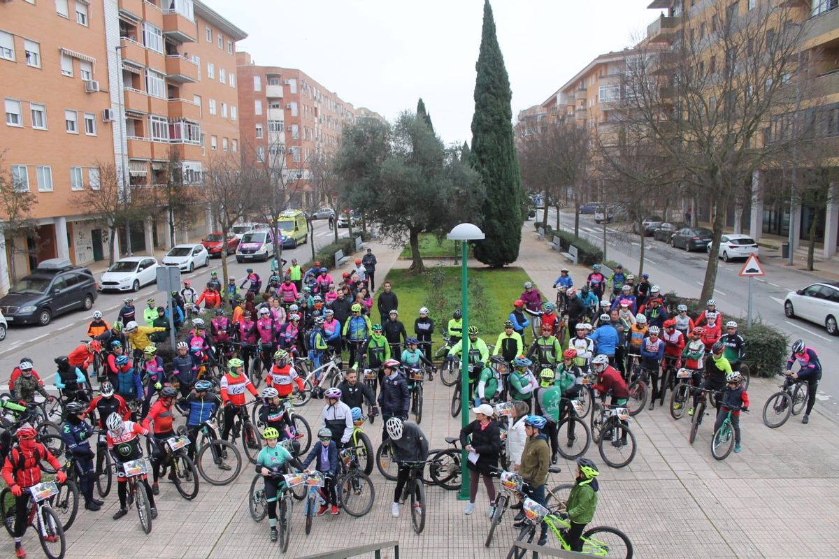 Antes de la salida, en Nuevo Cáceres.