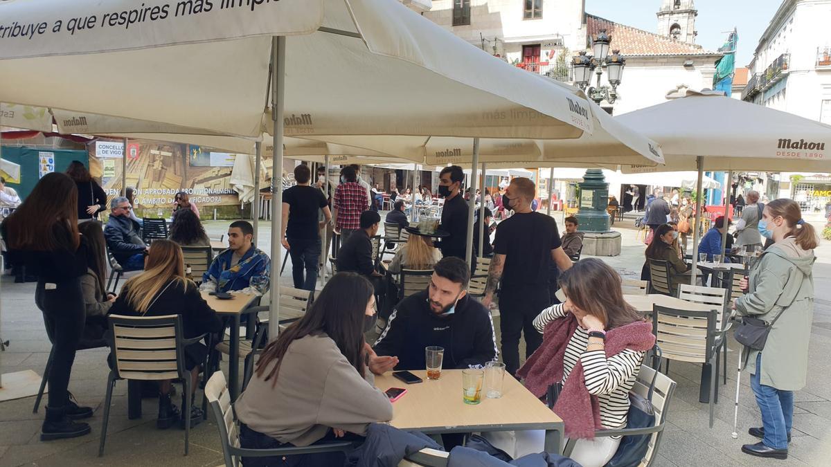 Terrazas de Vigo en la primera jornada de desescalada en Galicia