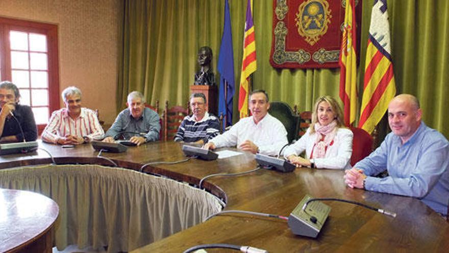 La reunión de la Mancomunitat de la Serra, ayer.