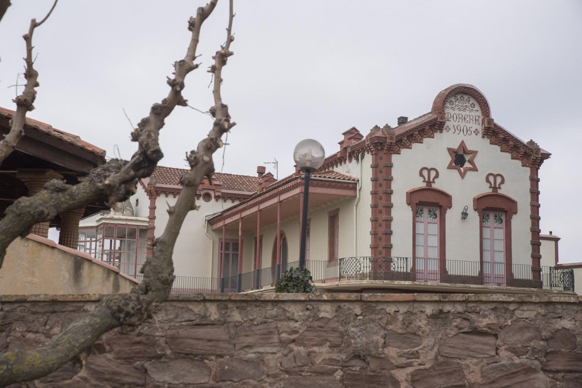 Una vista de la Morera, projectada per l'arquitecte manresà Ignasi Oms i Ponsa i que data del 1905