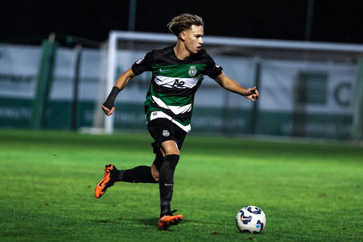 Adam Arvelo, con la elástica del Sporting Club de Portugal.