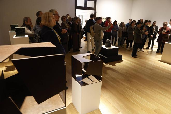 La Casa Natal de Jovellanos inaugura una exposición de homenaje al escultor Amador Rodríguez (en imágenes)