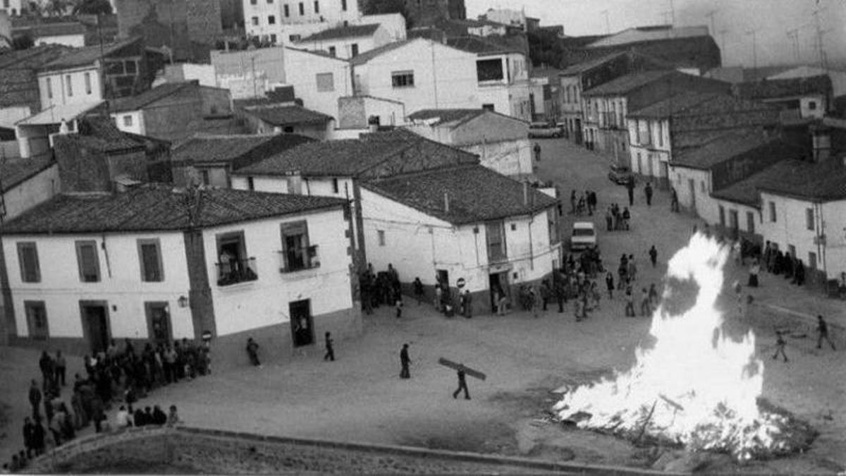 Las hogueras de San Jorge en el pasado.