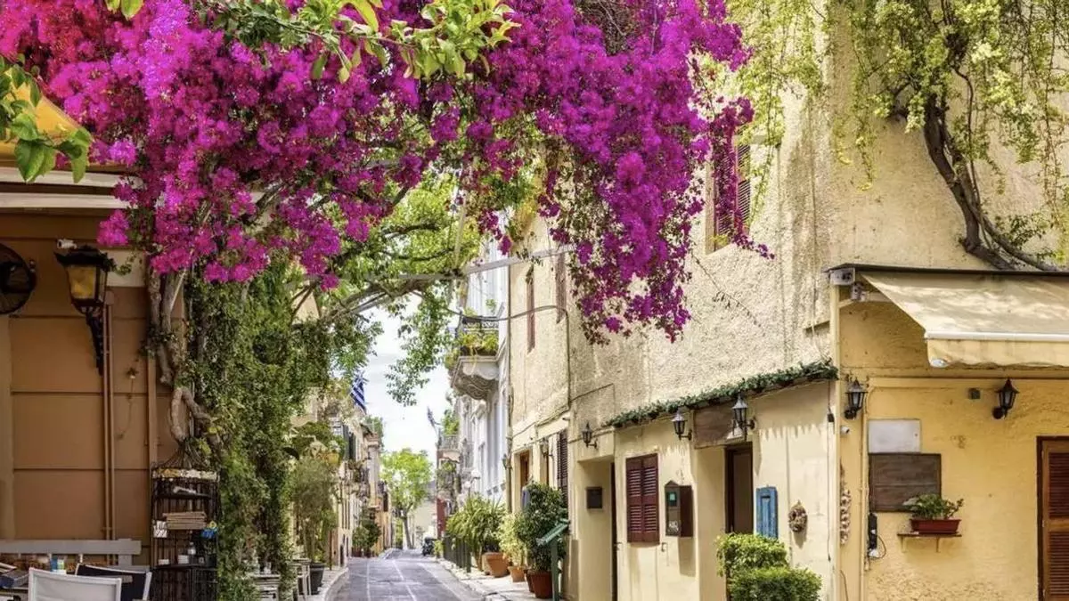 10 viajes que debes hacer después de los 65 años: combinan belleza, comodidad y experiencias memorables