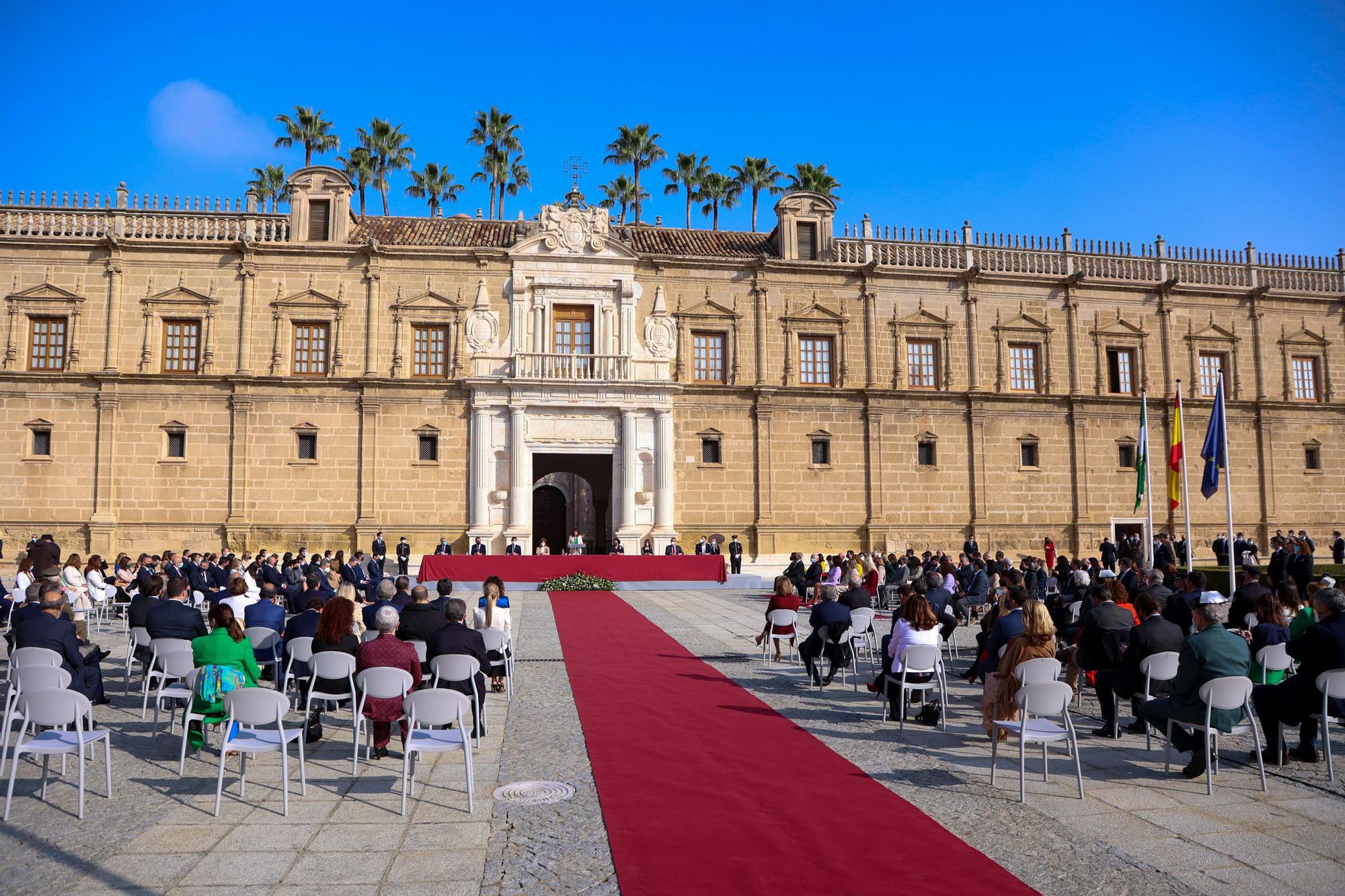 Las imágenes del acto institucional en el Parlamento andaluz con motivo del 28-F