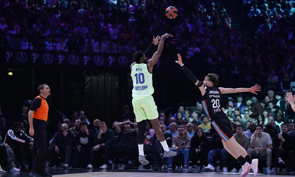 Metu fue otro de los destacados del Barça en París, con 13 puntos en el duelo