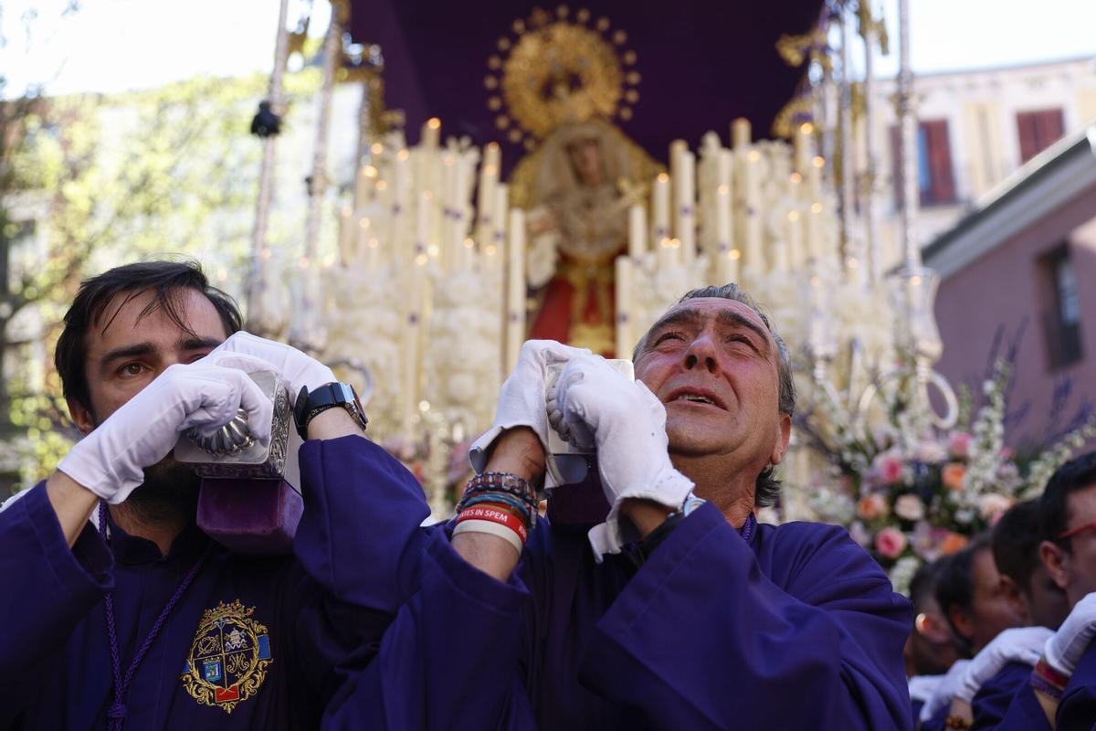 Las mejores imágenes de las procesión de Jesús 'El Pobre' en el Jueves Santo de Madrid. Las mejores imágenes de las procesión de Jesús 'El Pobre' en el Jueves Santo de Madrid.