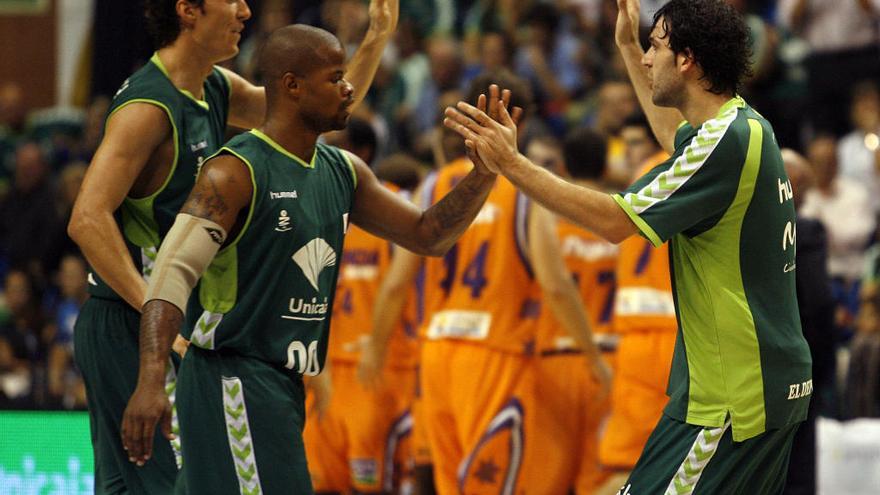 Imagen de la temporada 2008/09, en la que la eliminatoria quedó Valencia 0-2 Unicaja