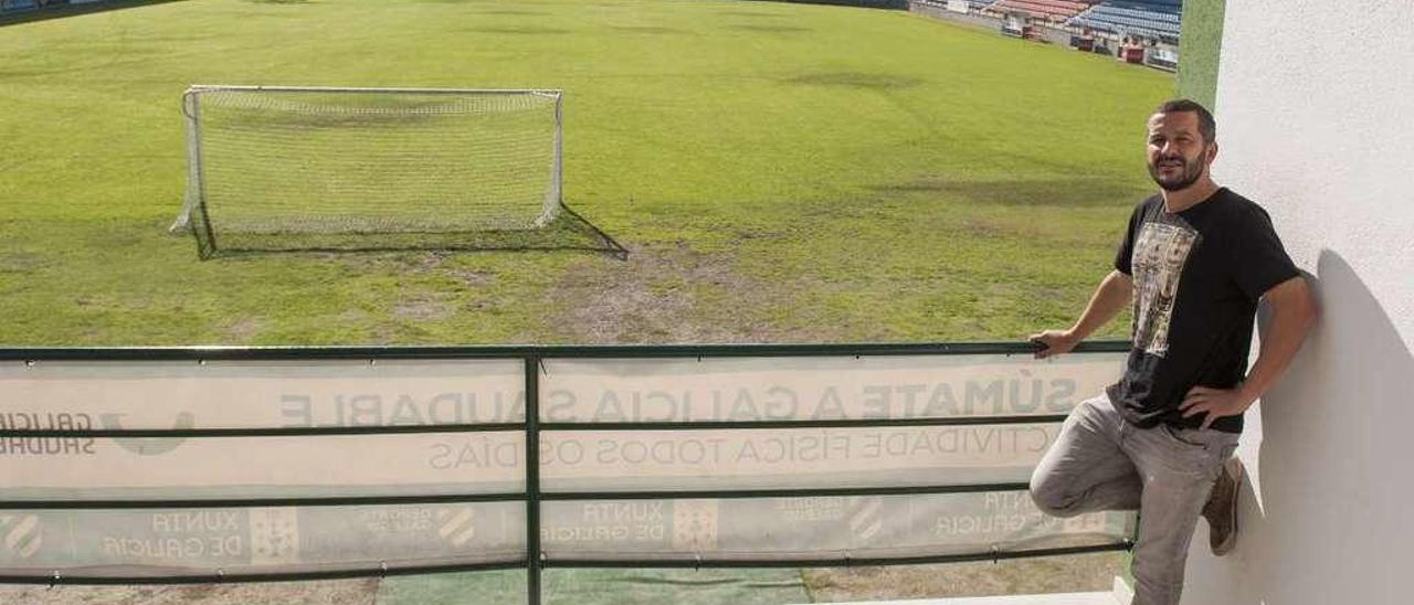 Fernando Currás, ayer en el estadio de O Couto. // Brais Lorenzo