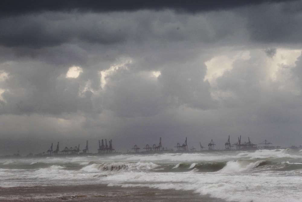 Temporal marítimo en Valencia