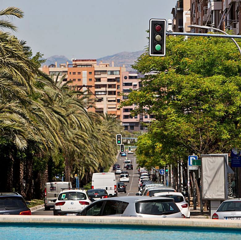 Alicante «teje» su red de gestión del tráfico