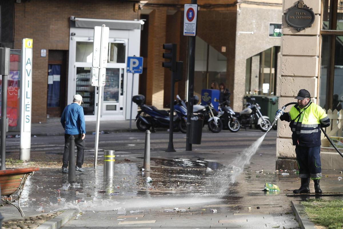 EN IMÁGENES: El día después de la Comida en la Calle en Avilés EN IMÁGENES: El día después de la Comida en la Calle en Avilés