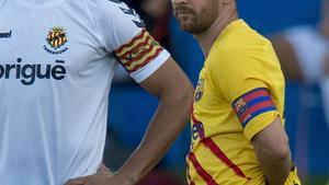 jdomenech54895956 sant joan despi   12 09 2020   deportes    messi con el braz200912205724