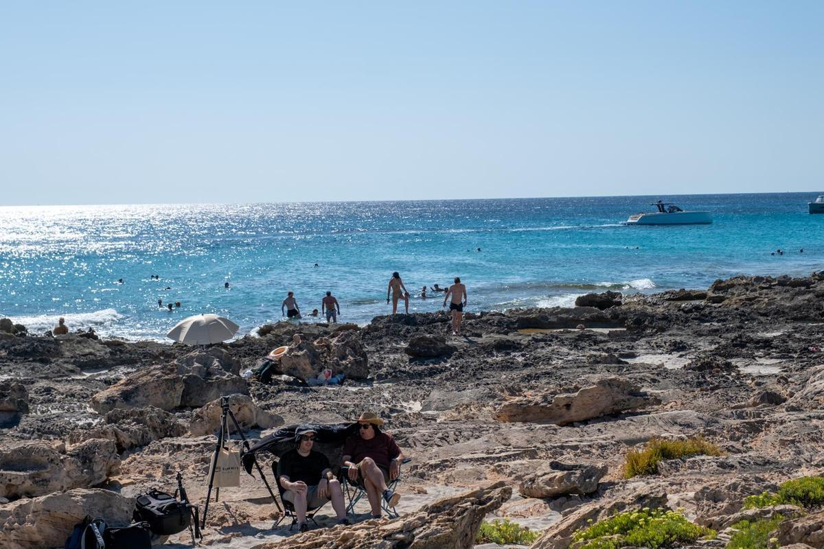 Ses Salines se prepara para el eclipse del siglo en Mallorca Ses Salines se prepara para el eclipse del siglo en Mallorca