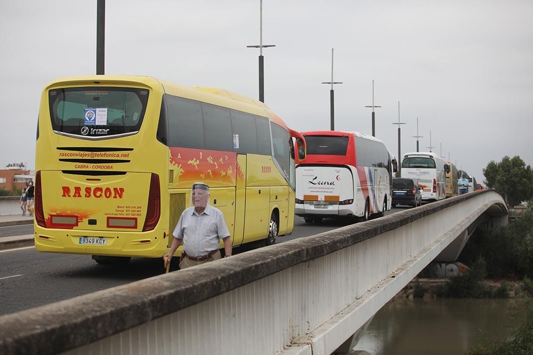 Las empresas de autocares se movilizan para solicitar ayudas económicas