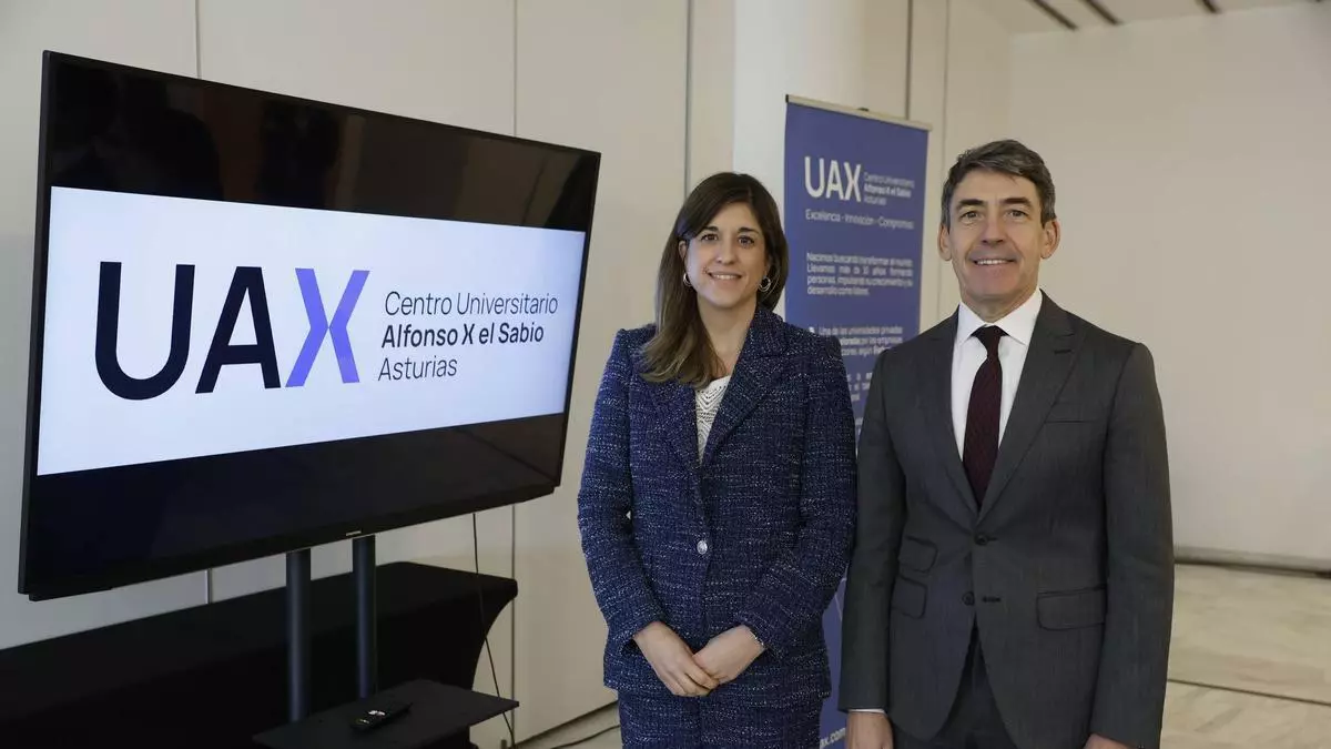 La Alfonso X abrirá de forma "inminente" las matriculaciones para sus estudios en Oviedo y construirá una residencia para sus alumnos