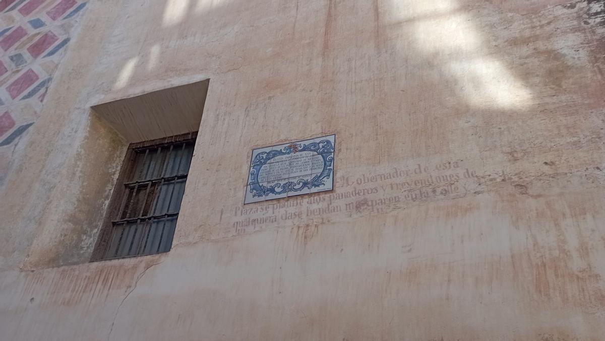 Otra vista de la inscripción de la iglesia de San Juan.