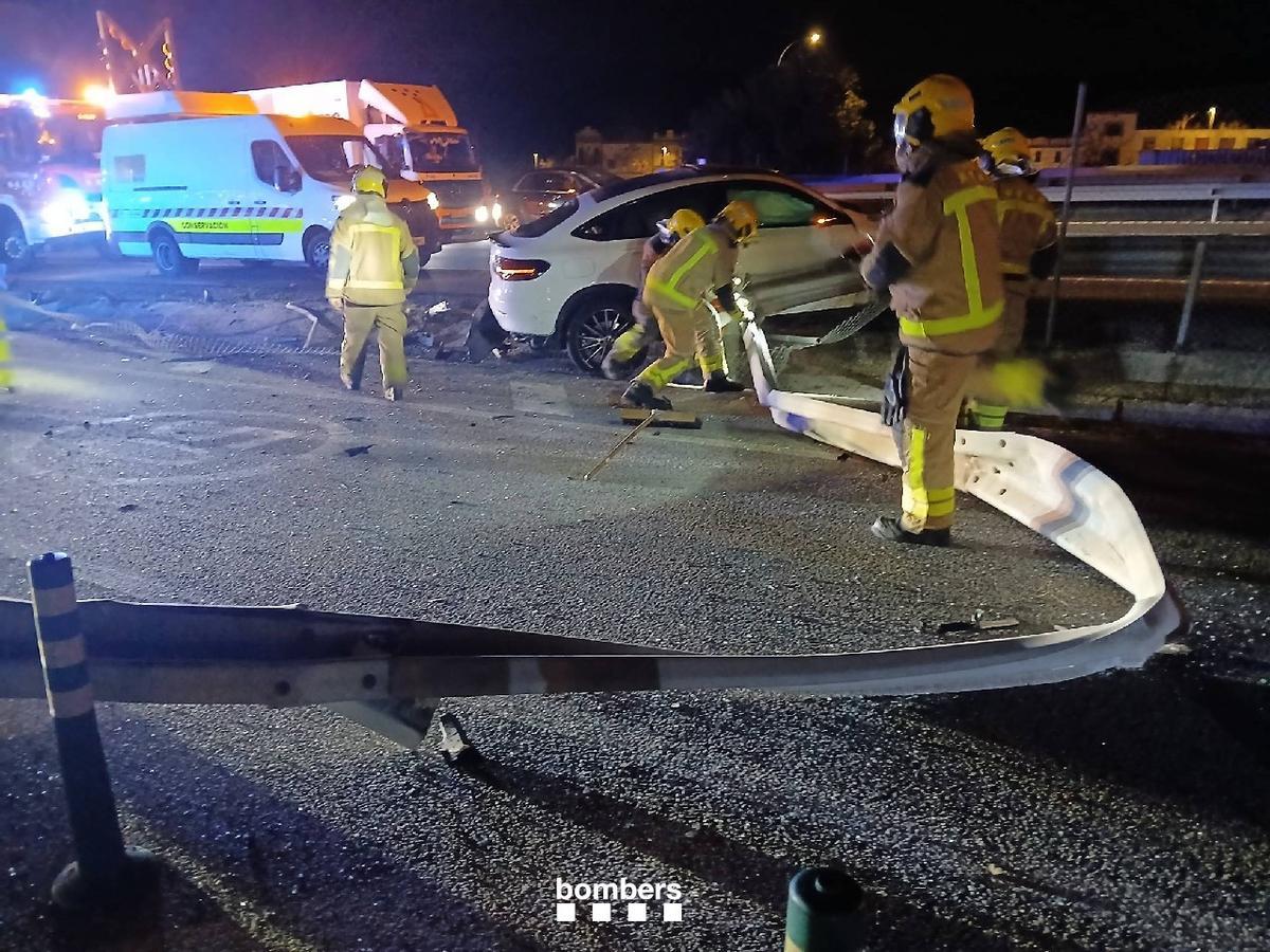 Un dels vehicles implicats en l'accident a Collbató
