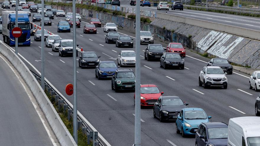 Retenciones y accidentes complican el tráfico en la segunda fase de la Operación Salida de Semana Santa