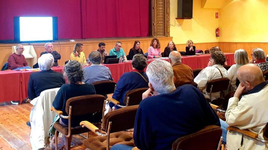Els socis del Centre Fraternal de Palafrugell aproven per unanimitat la reforma del teatre