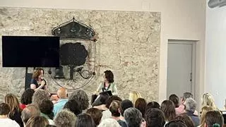 La Feria del Libro de Navalmoral de la Mata llega a su recta final con literatura y teatro infantil