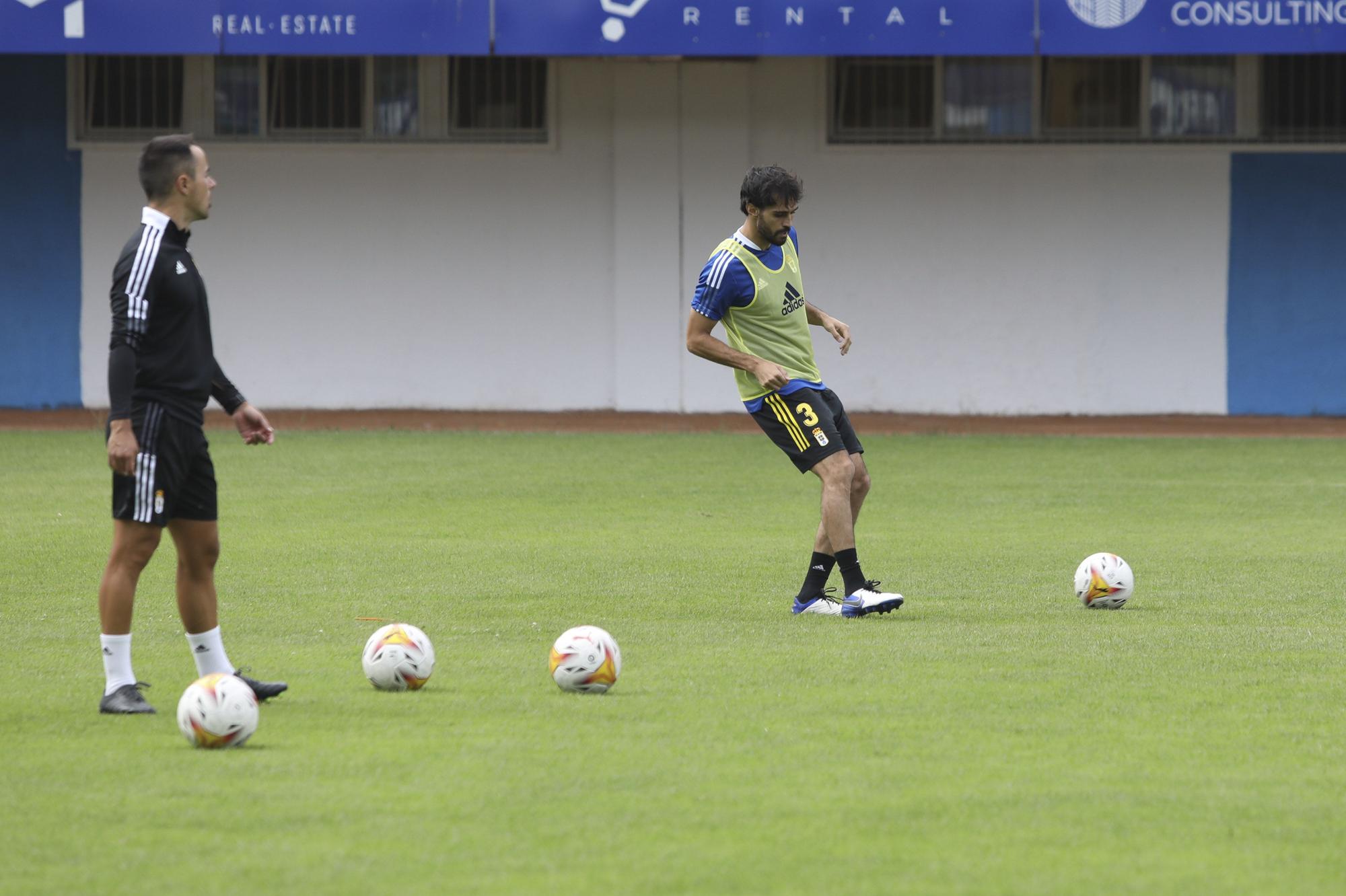 Las imágenes del partido del Oviedo contra el Avilés