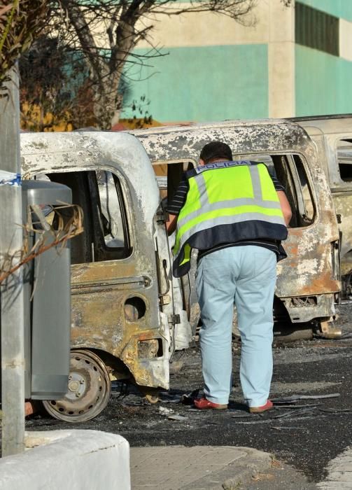 24/08/2018 JINÁMAR, TELDE. Incendio de 25 ...
