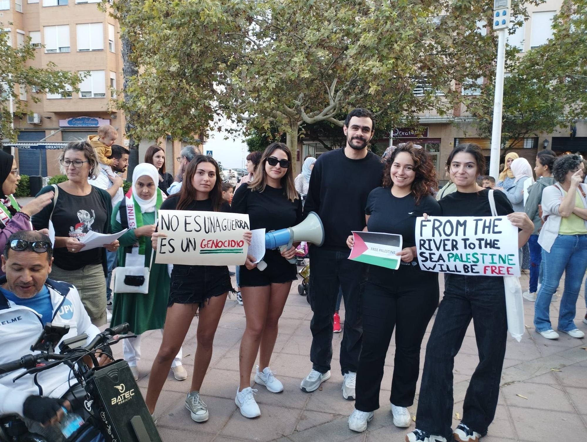 Moncada acoge una protesta contra los ataques a Gaza