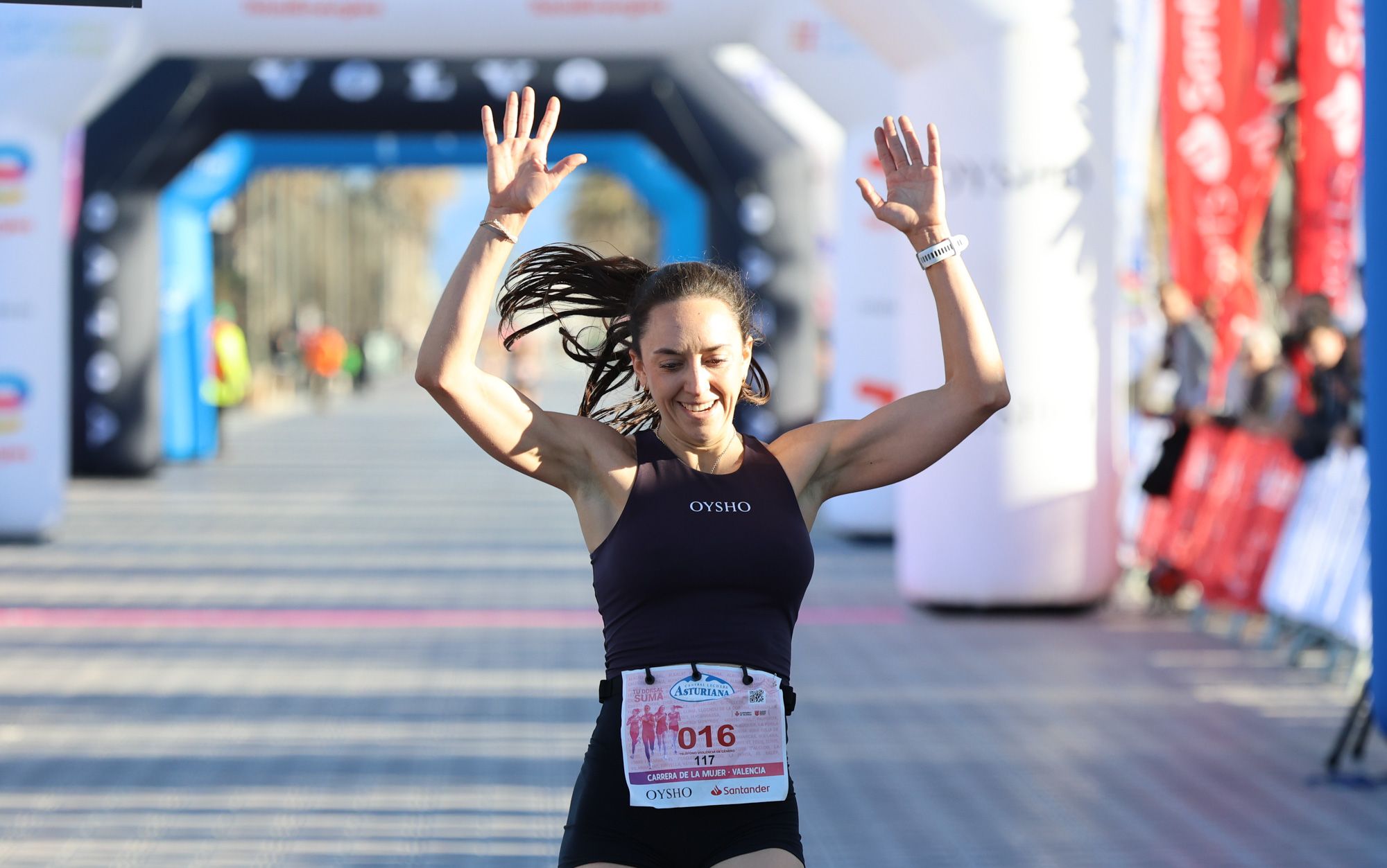 Carrera de la Mujer 2025: Las mejores imágenes del evento