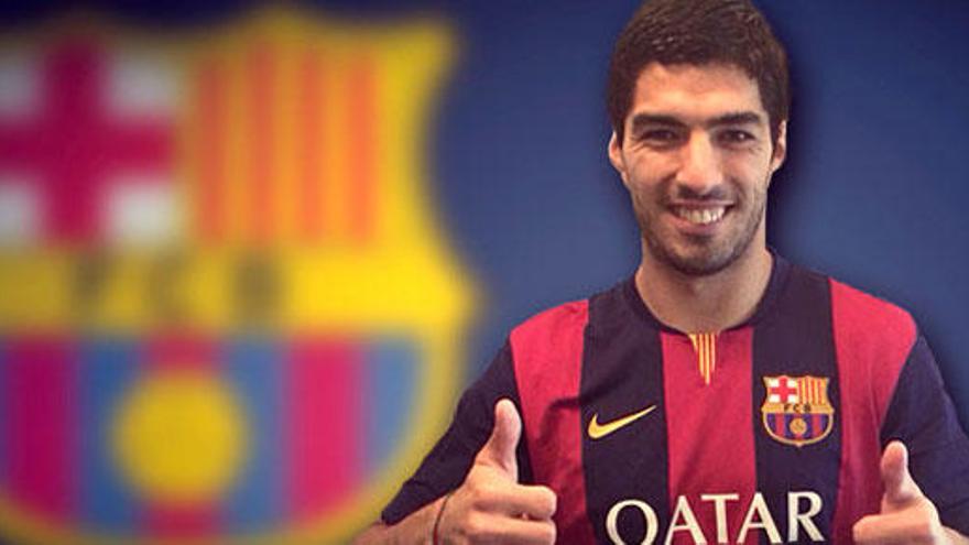 Luis Suárez con su nueva camiseta