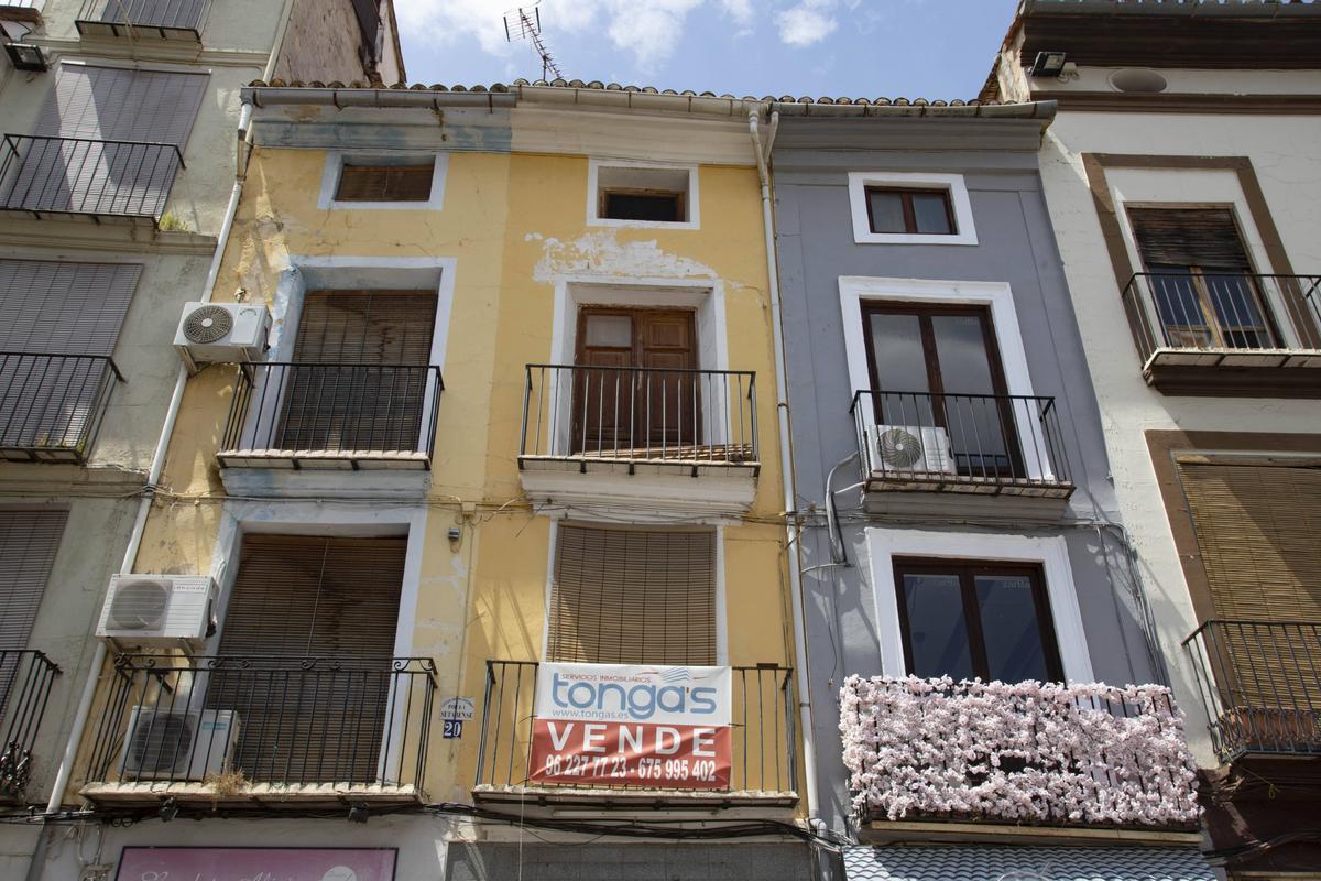 Xàtiva. CTR Casas adquiridas por la conselleria de vivienda Plaça del Mercat 19